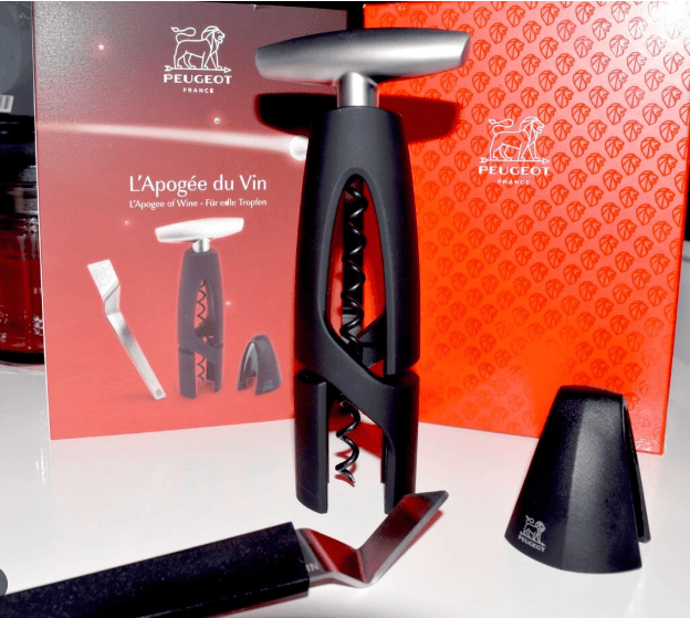 Coffret "Altar" coupe capsule et clé du vin.